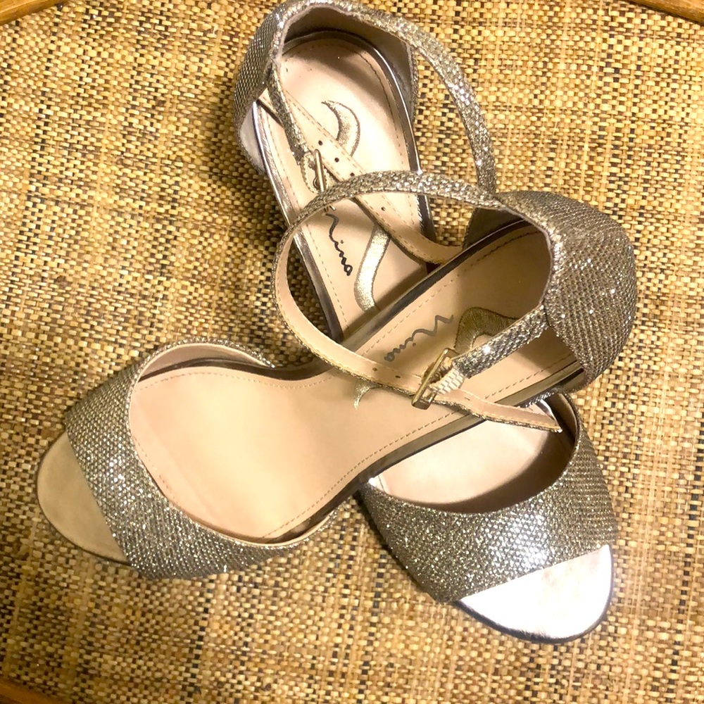 Nina block heel shoes